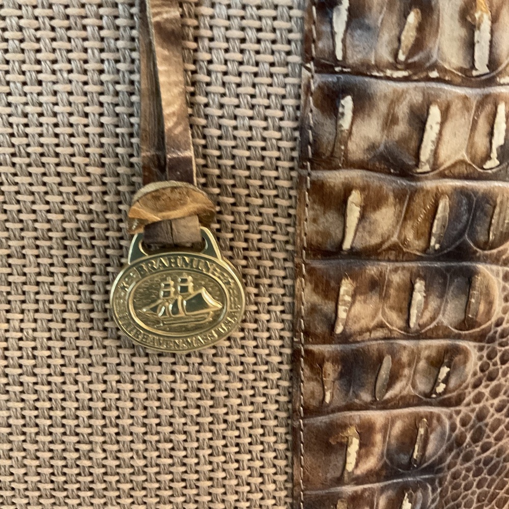 Brahmin BAG EUC - Picture 4 of 6